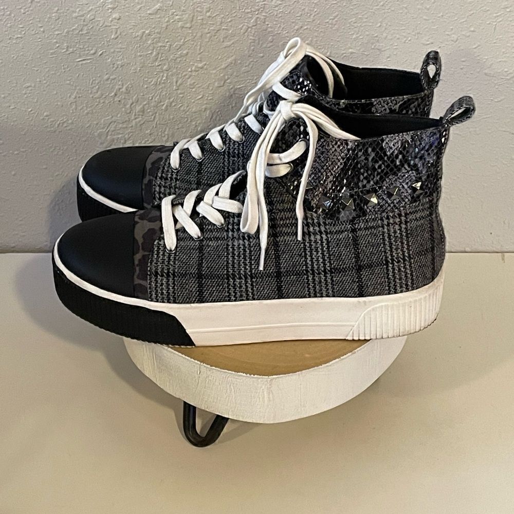 EUC Jessica Simpson Womens Black Plaid, Leopard and Snakeskin High Tops Size 10